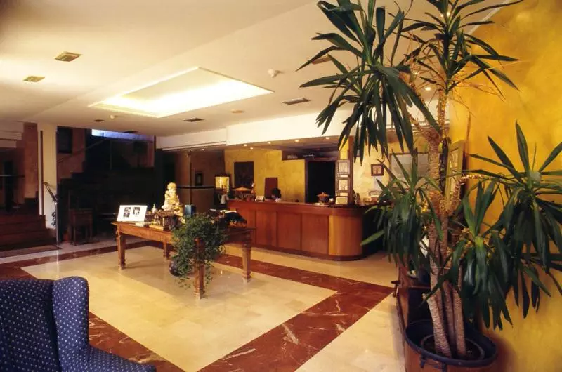 Fotos del hotel Villa De Nava:  2