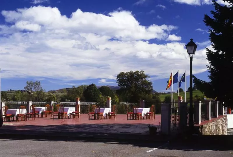 Fotos del hotel Villa De Nava:  8