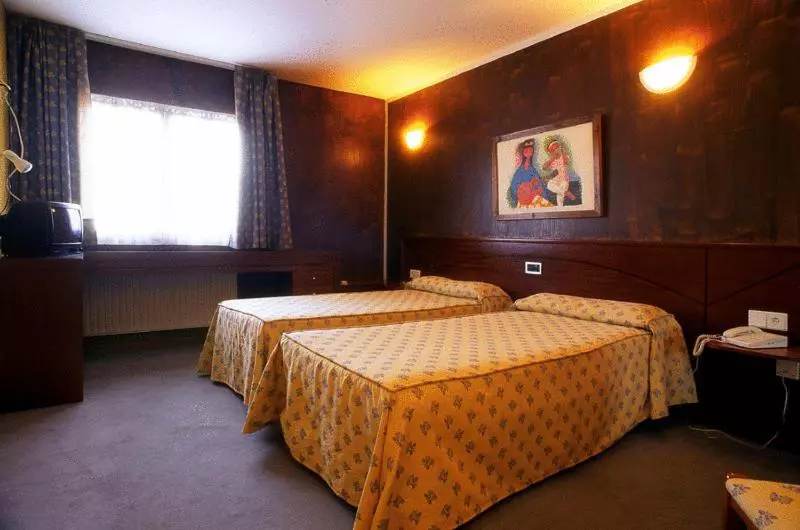 Fotos del hotel Villa De Nava:  6