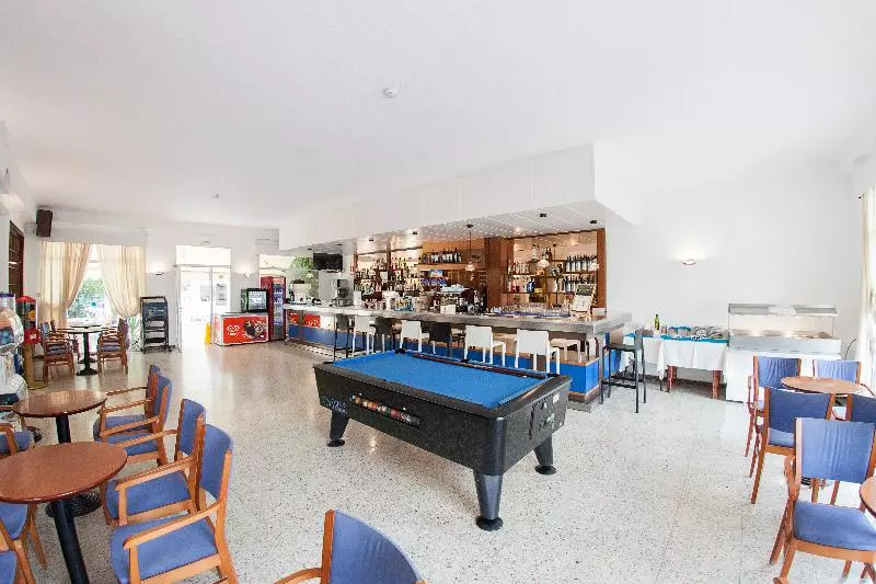 Fotos del hotel Checkin Pineda:  22