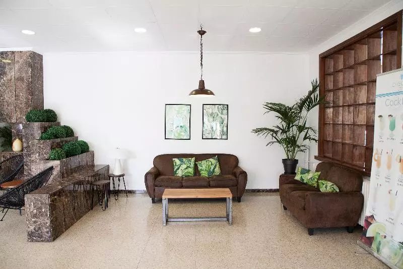 Fotos del hotel Checkin Pineda:  14