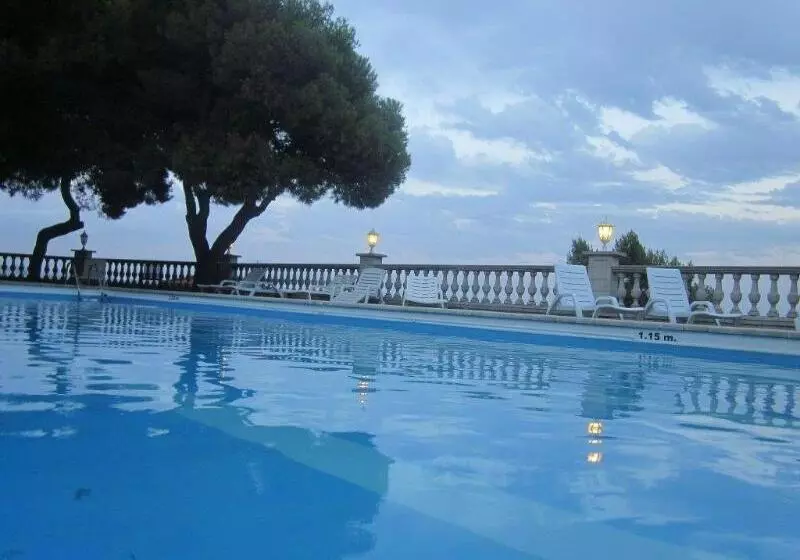 Fotos del hotel El Castell:  2