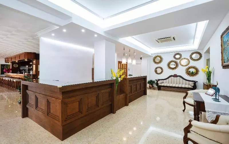 Fotos del hotel Gaya:  15