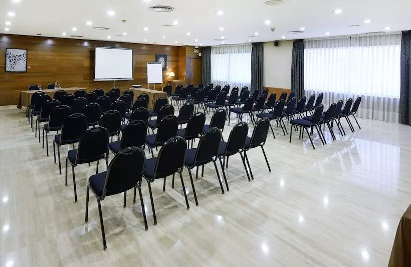 Fotos del hotel Up Rooms Vic:  24