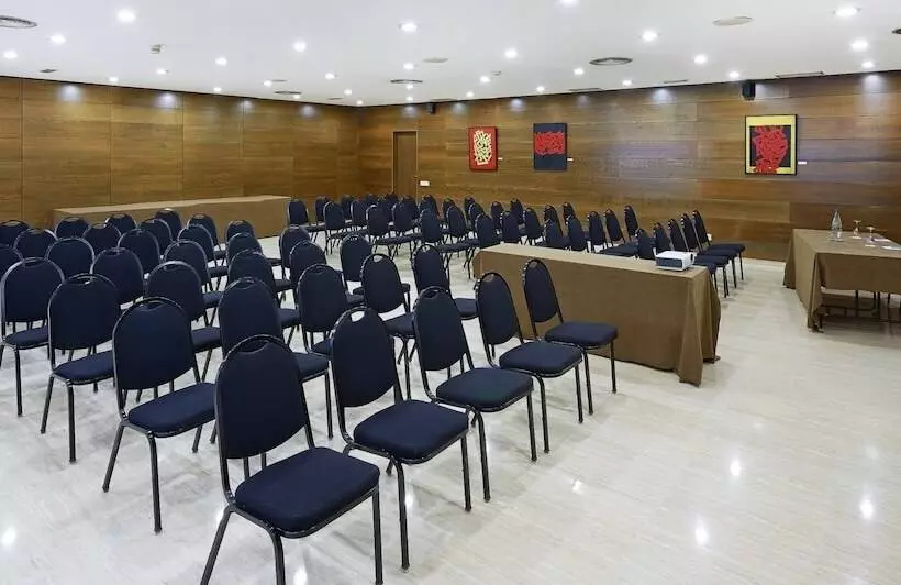 Fotos del hotel Up Rooms Vic:  18