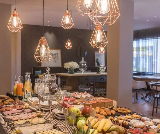Fotos del hotel Up Rooms Vic:  17