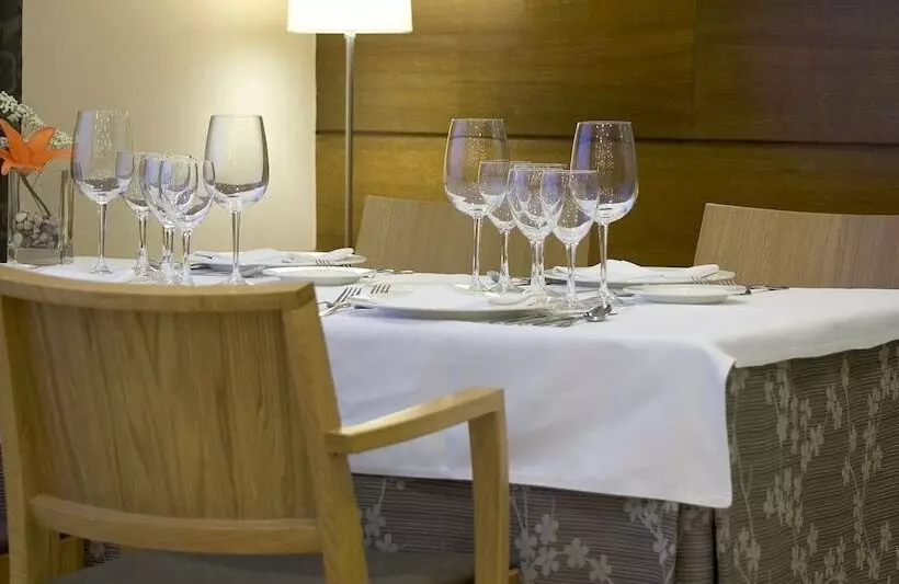 Fotos del hotel Up Rooms Vic:  13