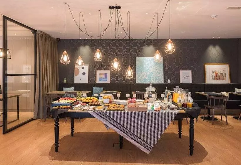 Fotos del hotel Up Rooms Vic:  21
