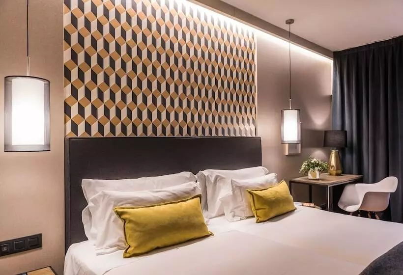 Up Rooms Vic