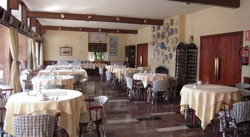 Fotos del hotel Alcazar Irun:  3