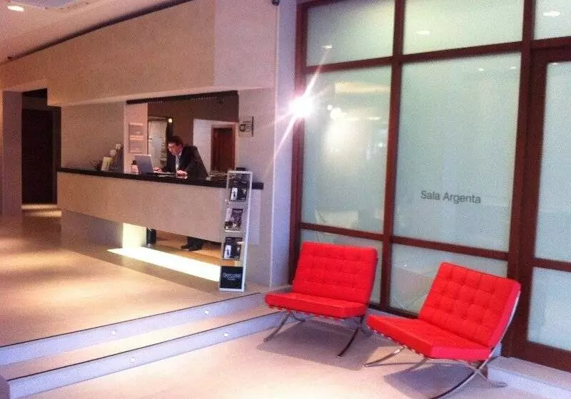 Fotos del hotel Las Rocas Playa:  6