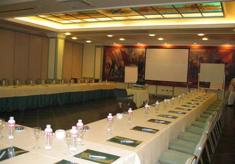 Fotos del hotel Las Rocas Playa:  3