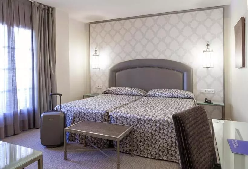 Fotos del hotel Maciá Alfaros:  12