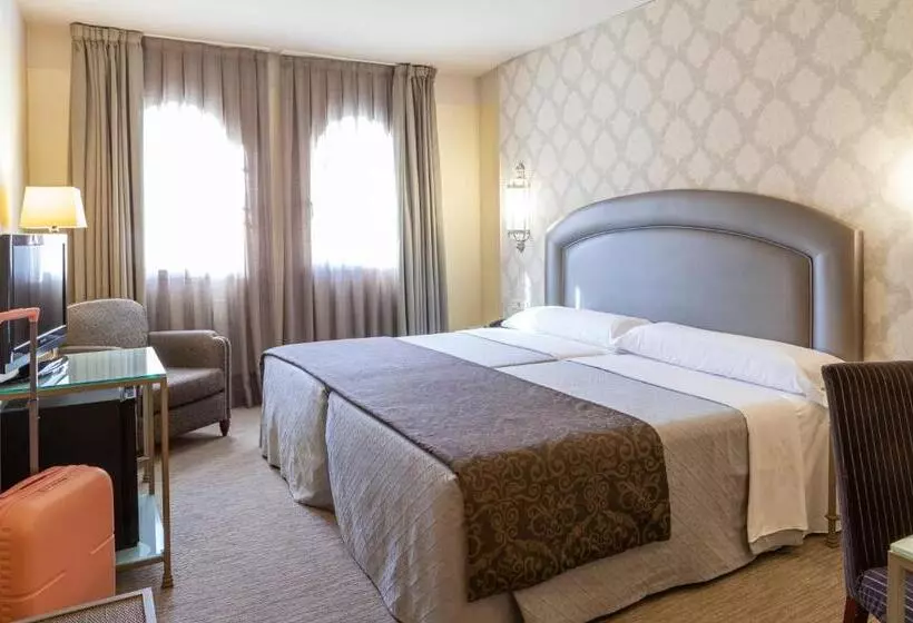 Fotos del hotel Maciá Alfaros:  6