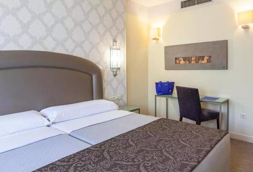 Fotos del hotel Maciá Alfaros:  18