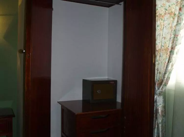 Fotos del hotel Serit:  18