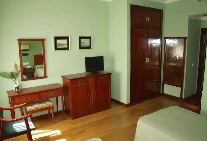 Fotos del hotel Serit:  14