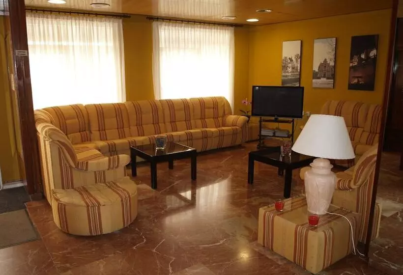 Fotos del hotel Serit:  12