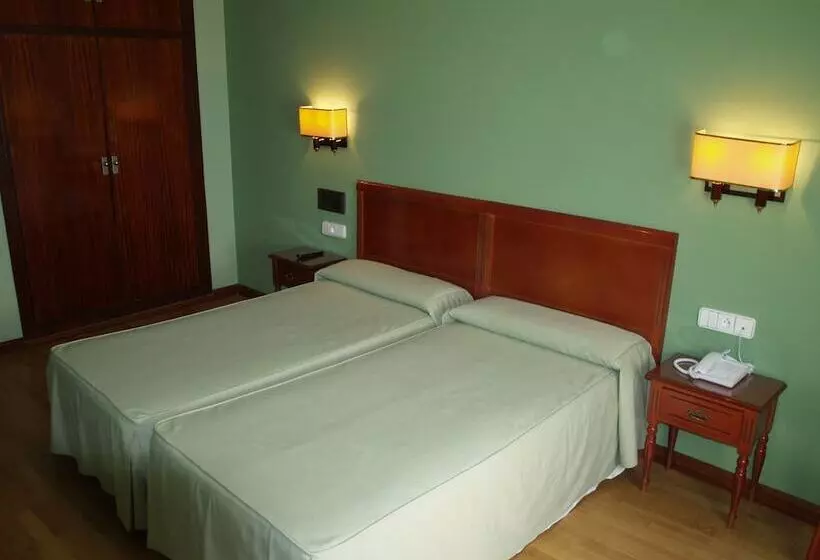 Fotos del hotel Serit:  10