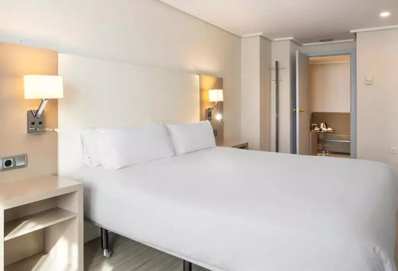 Fotos del hotel B&b Hotel Cartagena Cartagonova:  18