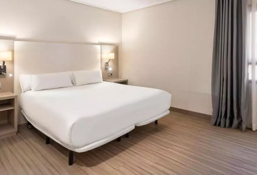 Fotos del hotel B&b Hotel Cartagena Cartagonova:  12