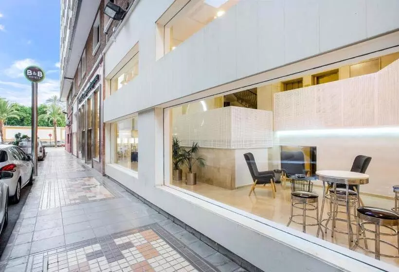 Fotos del hotel B&b Hotel Cartagena Cartagonova:  11