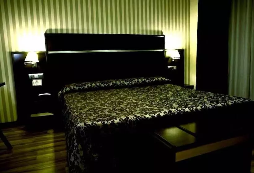 Fotos del hotel Cervantes:  16