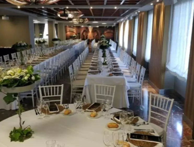 Fotos del hotel Condestable Iranzo:  10