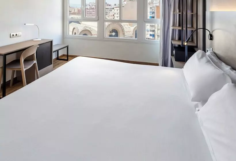 Fotos del hotel B&b Hotel Tarragona Centro Urbis:  43