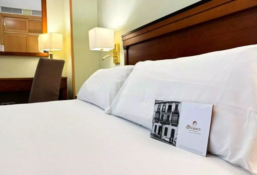 Fotos del hotel Bécquer:  5