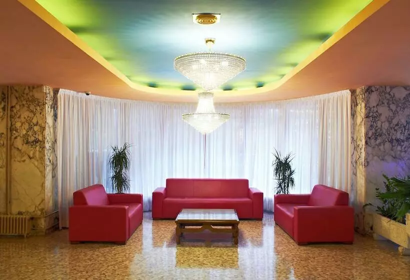 Fotos del hotel Copacabana:  13