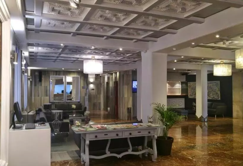 Fotos del hotel Carlos V:  10