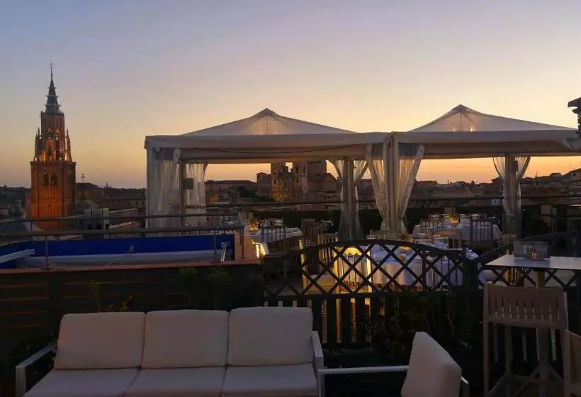 Fotos del hotel Carlos V:  15