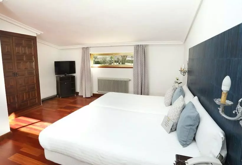 Fotos del hotel Conde Rodrigo 2:  23