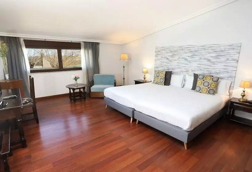 Fotos del hotel Conde Rodrigo 2:  15