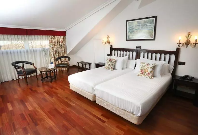 Fotos del hotel Conde Rodrigo 2:  18