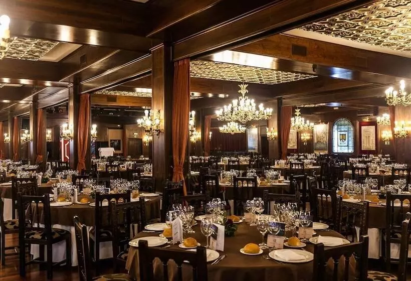 Fotos del hotel Conde Rodrigo 2:  5