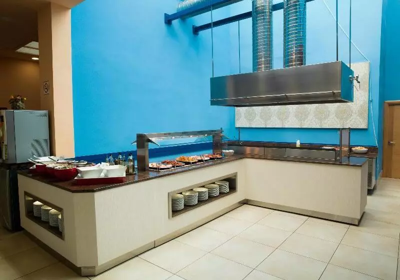 Fotos del hotel Monarque Torreblanca:  6