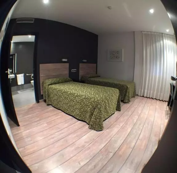 Fotos del hotel Rey Don Sancho:  24