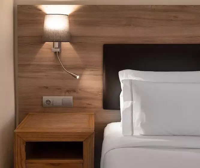 Fotos del hotel Eden Roc Mediterranean  & Spa:  17