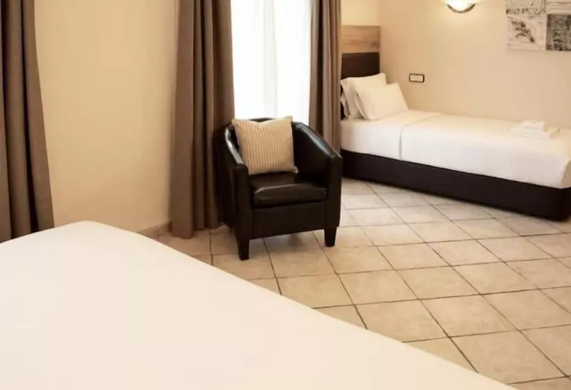 Fotos del hotel Eden Roc Mediterranean  & Spa:  11