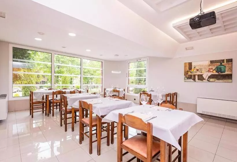 Fotos del hotel La Perla:  11