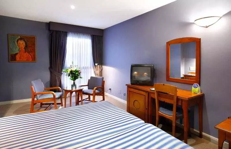 Fotos del hotel Plaza de Santiago:  7