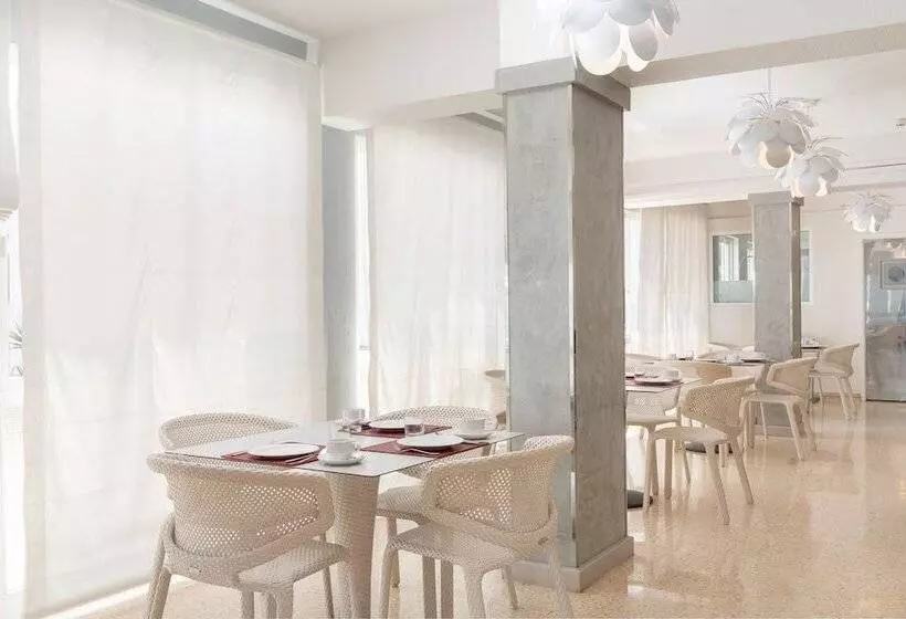 Fotos del hotel Playas Del Rey:  9