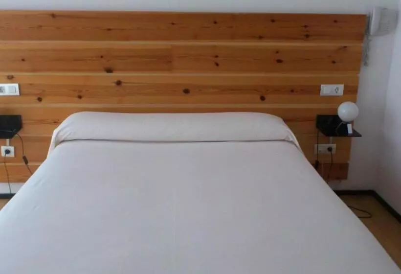 Fotos del hotel La Plaza Ii:  5