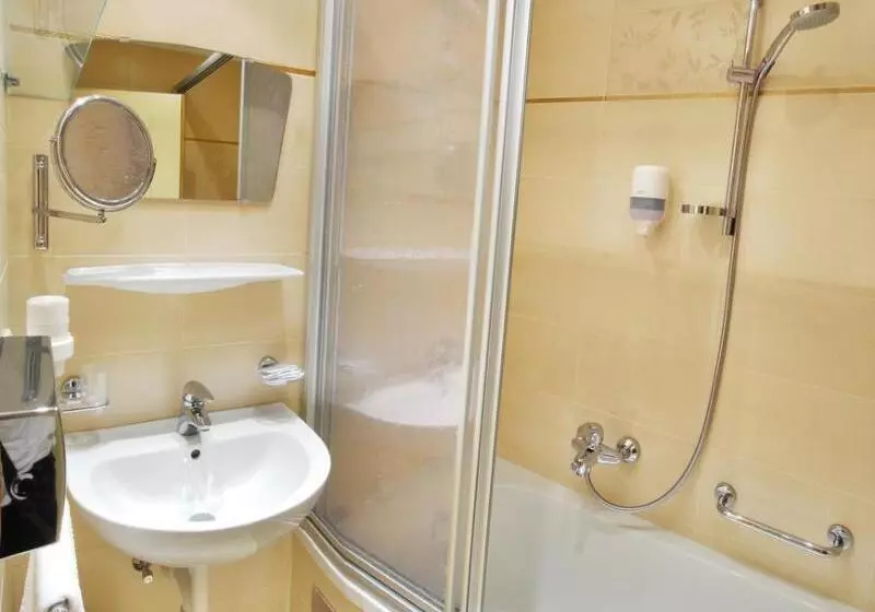 Fotos del hotel Strass - Sport & Spa:  9