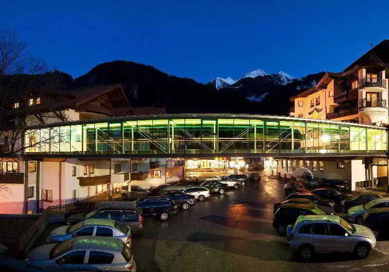 Fotos del hotel Strass - Sport & Spa:  22