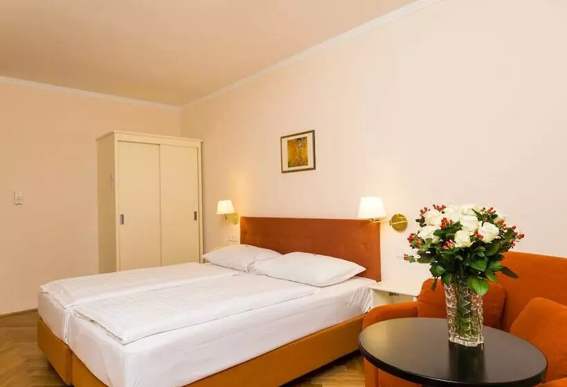 Fotos del hotel Johann Strauss:  13