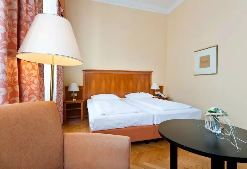 Fotos del hotel Johann Strauss:  10