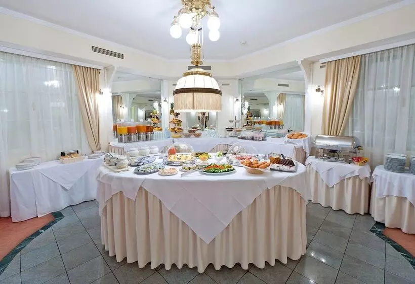 Fotos del hotel Johann Strauss:  3